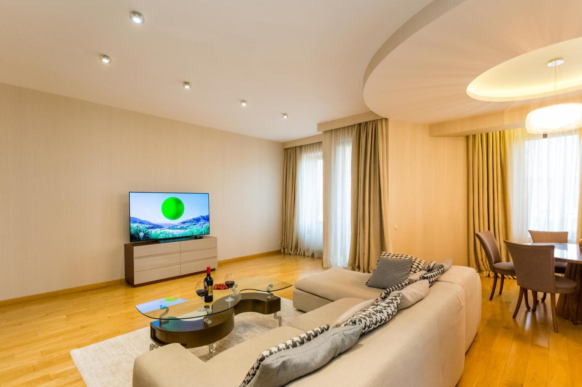 The Grand Apartment Lll Тбілісі Екстер'єр фото